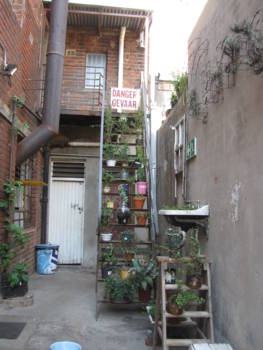 Soweto - Binnen plaats bij een cafeetje in Soweto.