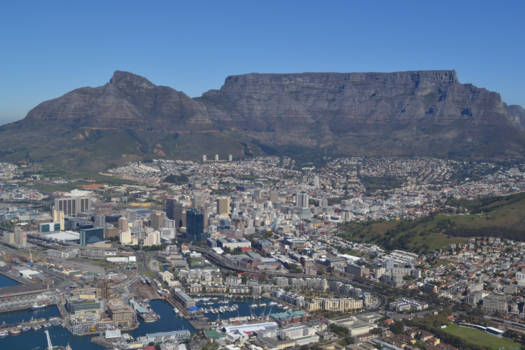 Tafelberg - Heli view on Cape Town