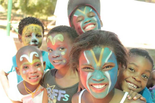 Johannesburg - Happy painted faces! A week full of activities for the kids from Jo Slovo (Township)