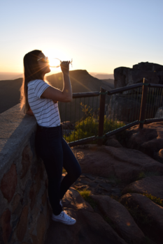 Graaff-Reinet - Sunset whine @ valley of desolation