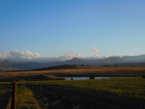 Rondreis Drakensbergen en Lesotho - Uitzicht op de Drakensbergen